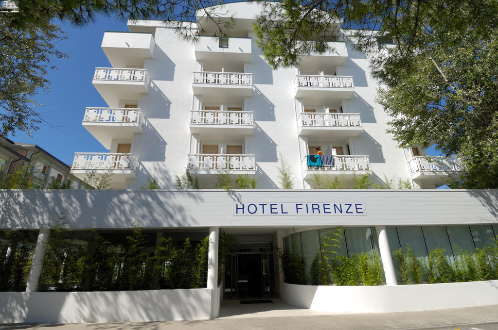Hotel Firenze Бібіоне Екстер'єр фото