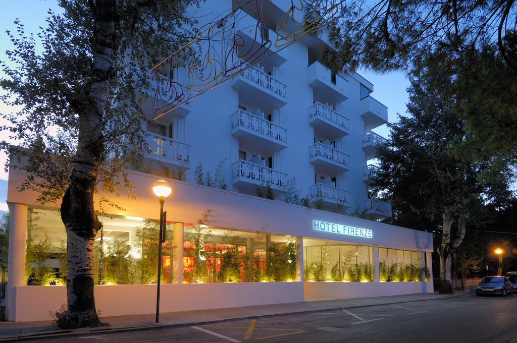 Hotel Firenze Бібіоне Екстер'єр фото